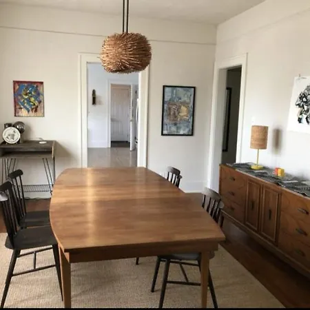 Sunny Nest In Starland Arts District Appartement